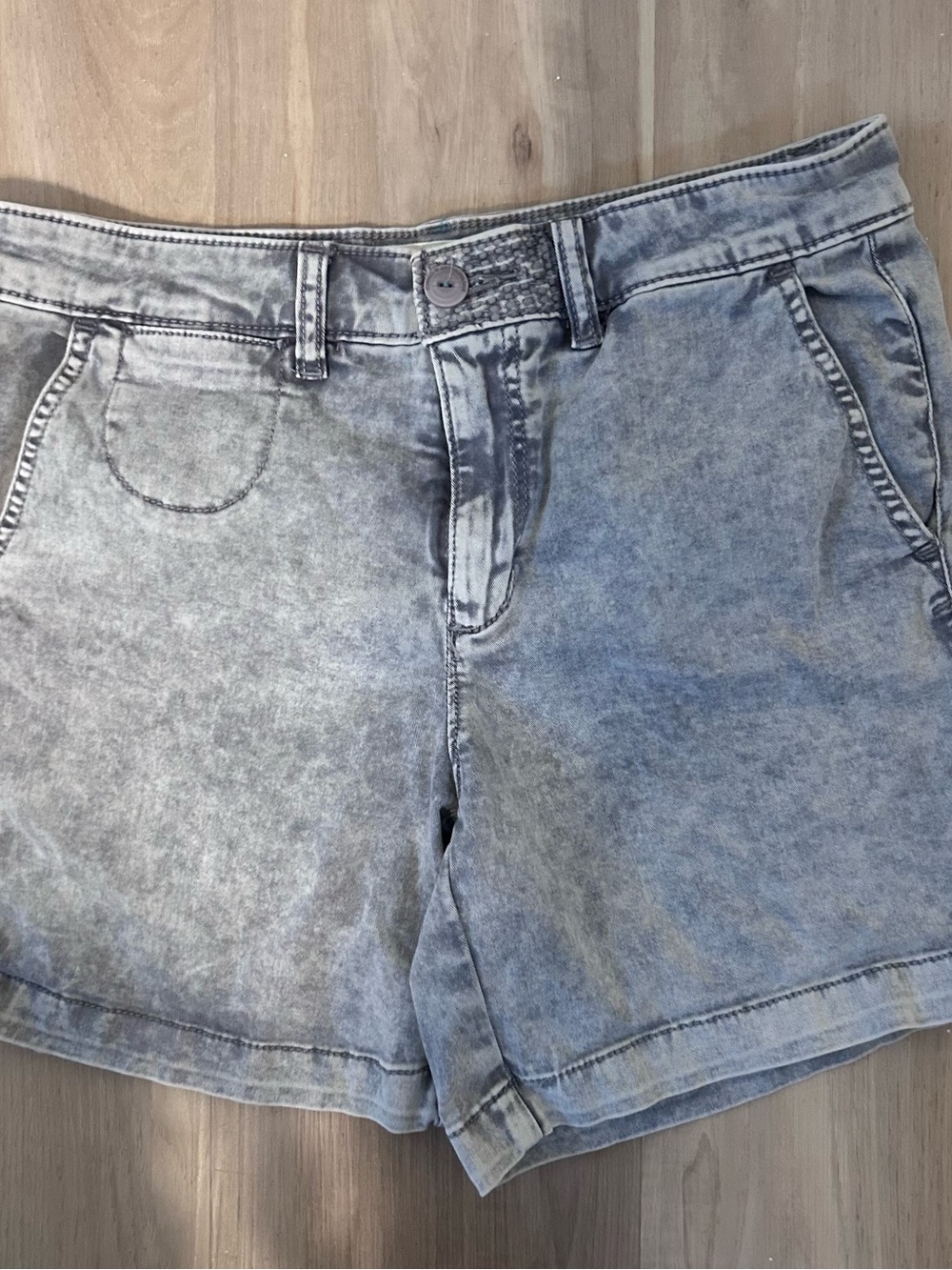 Anthropologie Chino acid wash gray shorts size 26 - Picture 6 of 6